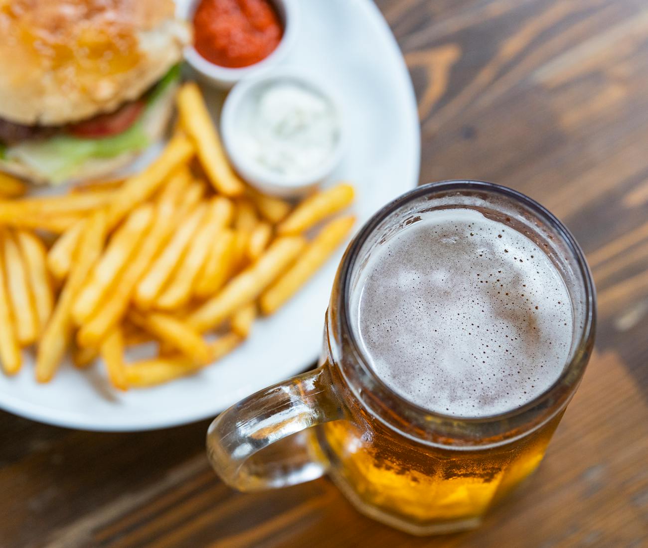Špajzka Vrakuňa — jedlo a craft pivo